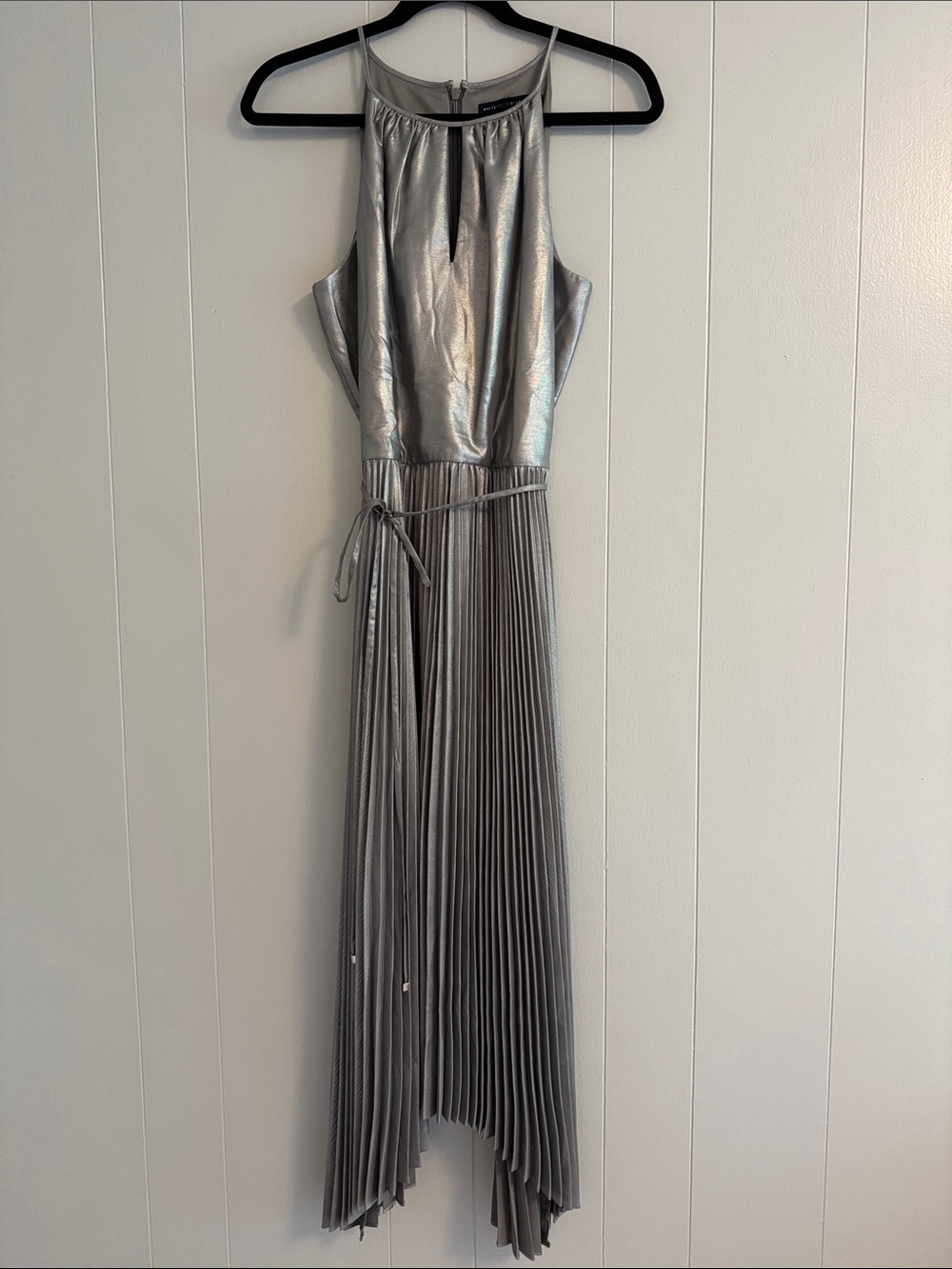 Women’s White House Black Market Silver midi dress size 4 formal party holiday